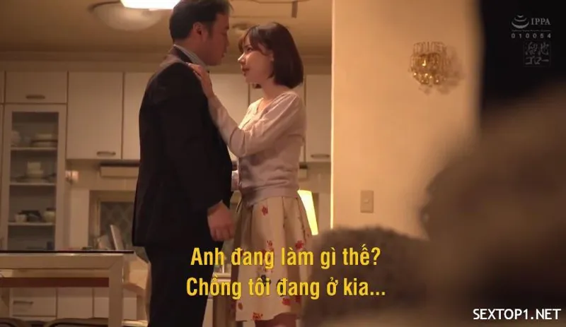 Mối nện bí mật với sếp của ông chồng vietsub
